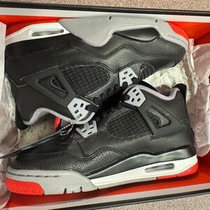 AIR JORDAN 4 RETRO REMASTERED BRAND NEW
